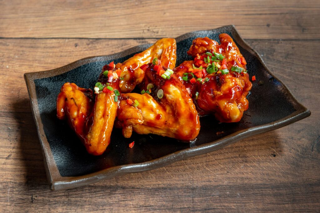Chicken wings with glaze