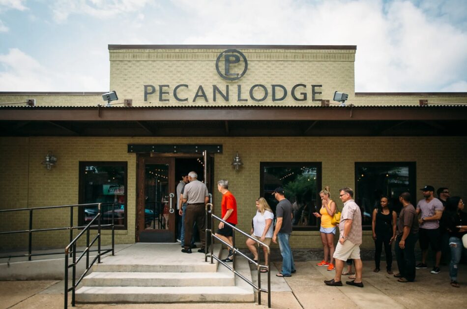 Have You Tried Pecan Lodge BBQ Food? A Must-Try for Any Dallas Visitor
