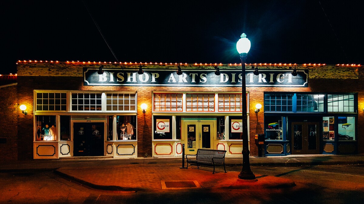 Bishop Arts After Dark, where the locals go for a midnight bite